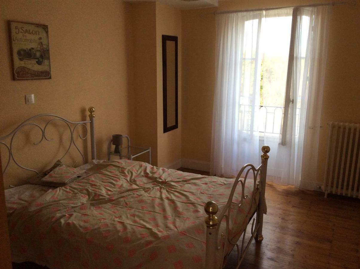 Bed and Breakfast Le Petit Bijou Saint-Fraigne Zewnętrze zdjęcie